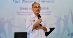 Fahmi: Federal govt to review court ruling on Sabah's 40pct revenue