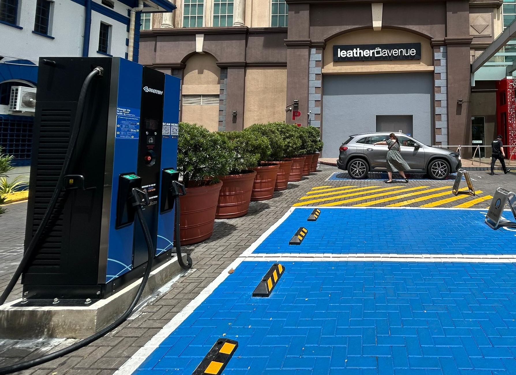 FastEV by SDEC Karuma deploys 120kW DC Charger in Kuching