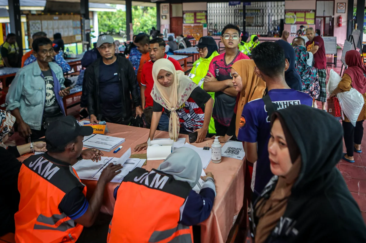 Floods hit Perlis as evacuee numbers rise in three states