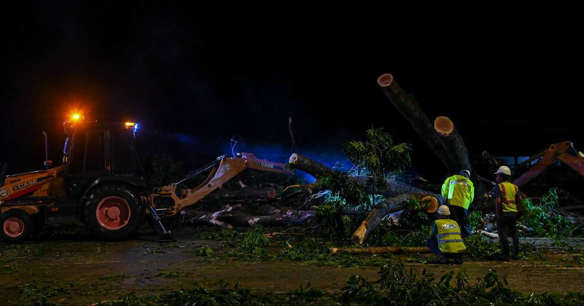 Freak storm lashes Kuantan, damages over 60 homes, trees uprooted