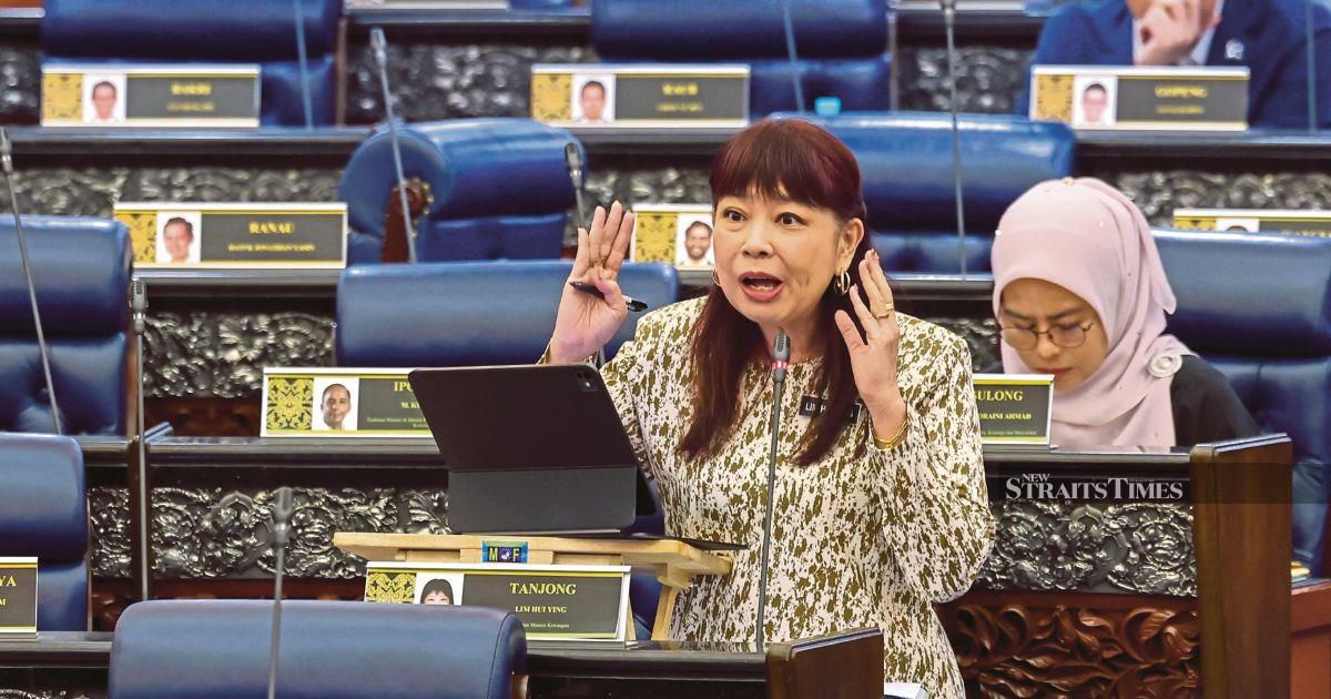 Govt identifying ways to minimise local vehicle price hikes