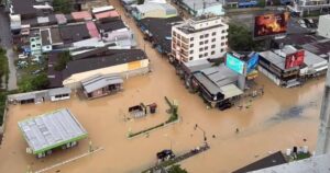 Govt may send heavy vehicles to pick up Malaysians stranded in Hatyai