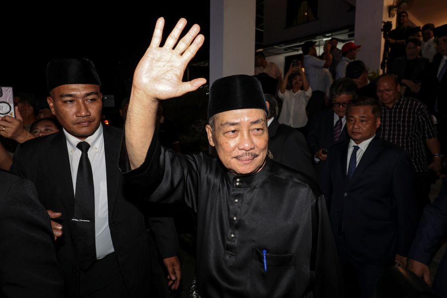 Hajiji Noor angkat sumpah Ketua Menteri Sabah