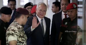 High Court rejects Najib and son's bid to halt bankruptcy proceedings