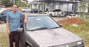 Holding the wheel of nostalgia: Owners cling to old cars for sentimental reasons