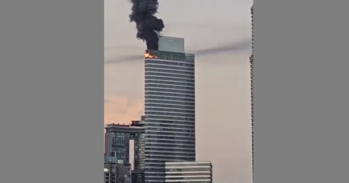 Huge fire breaks out at Petronas Tower 3, smoke seen from afar [WATCH]