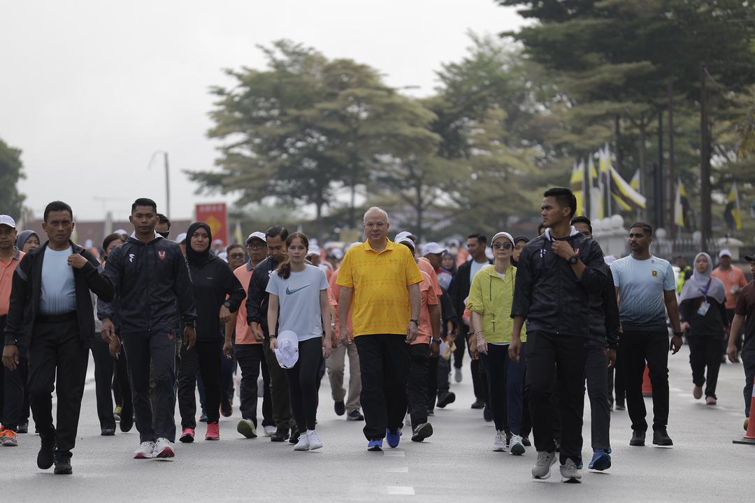 Hujan renyai tidak halang kemeriahan Larian Hari Keputeraan Sultan Nazrin