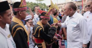 I prefer not to appeal Sabah revenue ruling, says Anwar