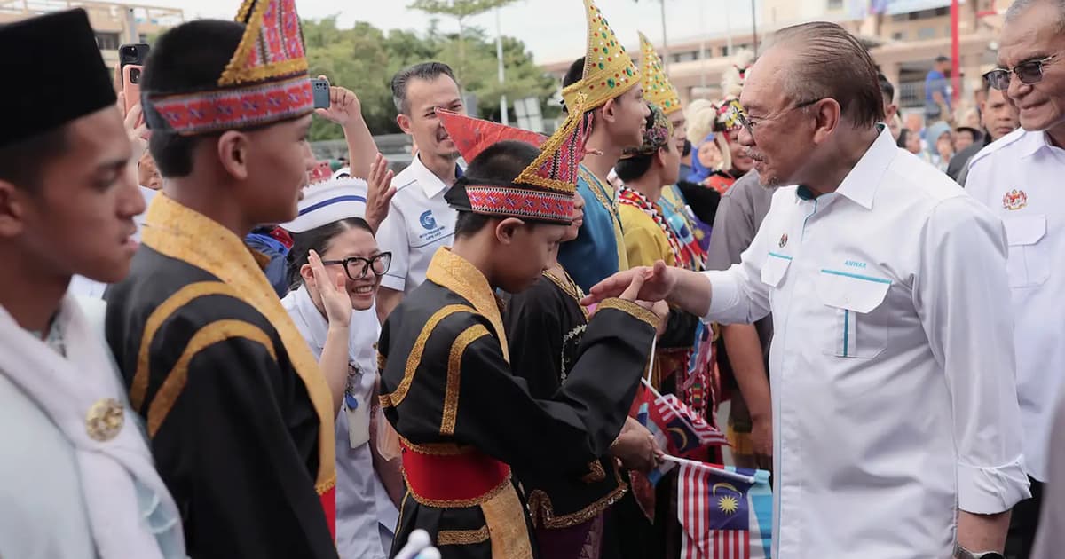 I prefer not to appeal Sabah revenue ruling, says Anwar