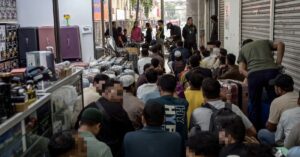 Immigration operation at Chow Kit bazaar nets 124 illegal immigrants