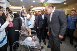 Jangan sisihkan pekerja bawahan, apabila untung besar