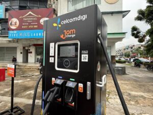 JomCharge x DBKL 100kW DC, 11kW AC Charger at Sri Hartamas