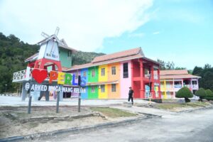 Kawalan sempadan dipertingkat - Utusan Malaysia