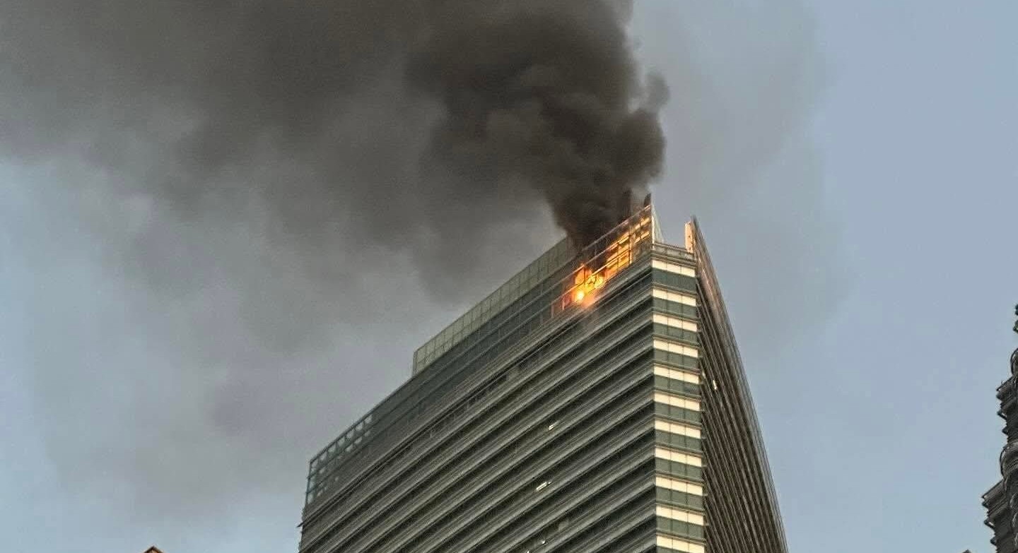 Kebakaran di Menara 3 KLCC dipadam sepenuhnya