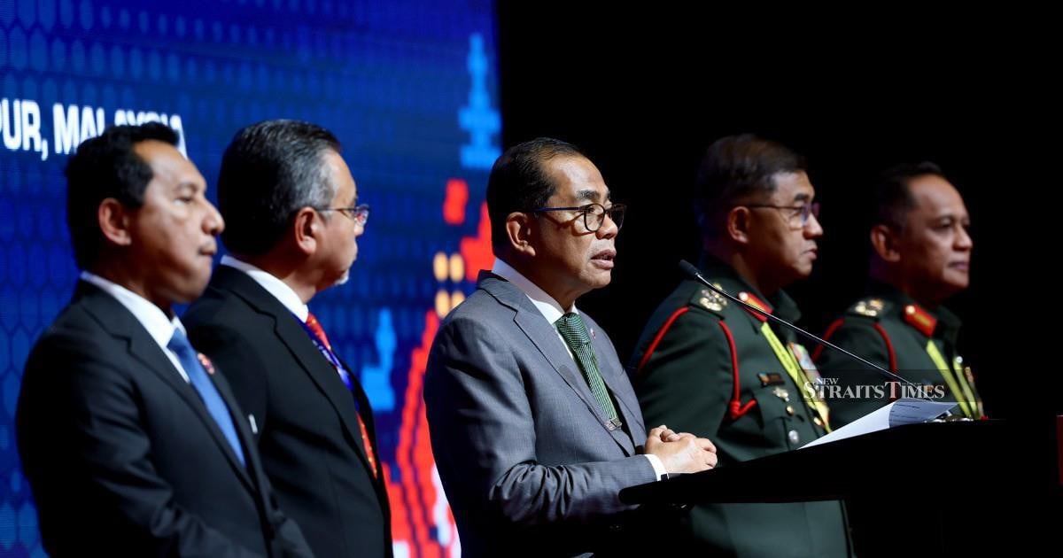 Khaled unites Thai, Cambodian defence chiefs in meeting with US counterpart