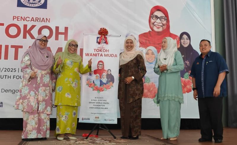 Lepas satu jam ‘tarik’ telefon anak