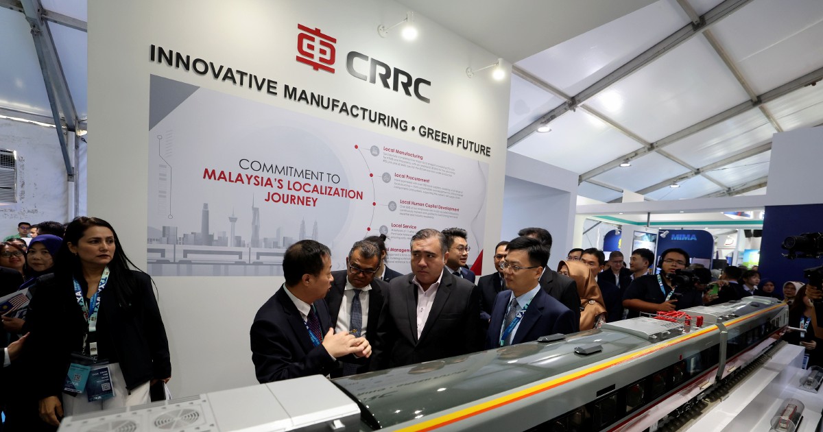 MOT receives RM1mil logistics development grant from China's CRRC