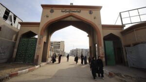 Mahasiswa Gaza kembali ke kampus walaupun sebahagian bangunan ranap