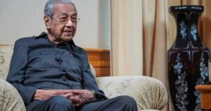 Mahathir calls for common Asean defence, security policy