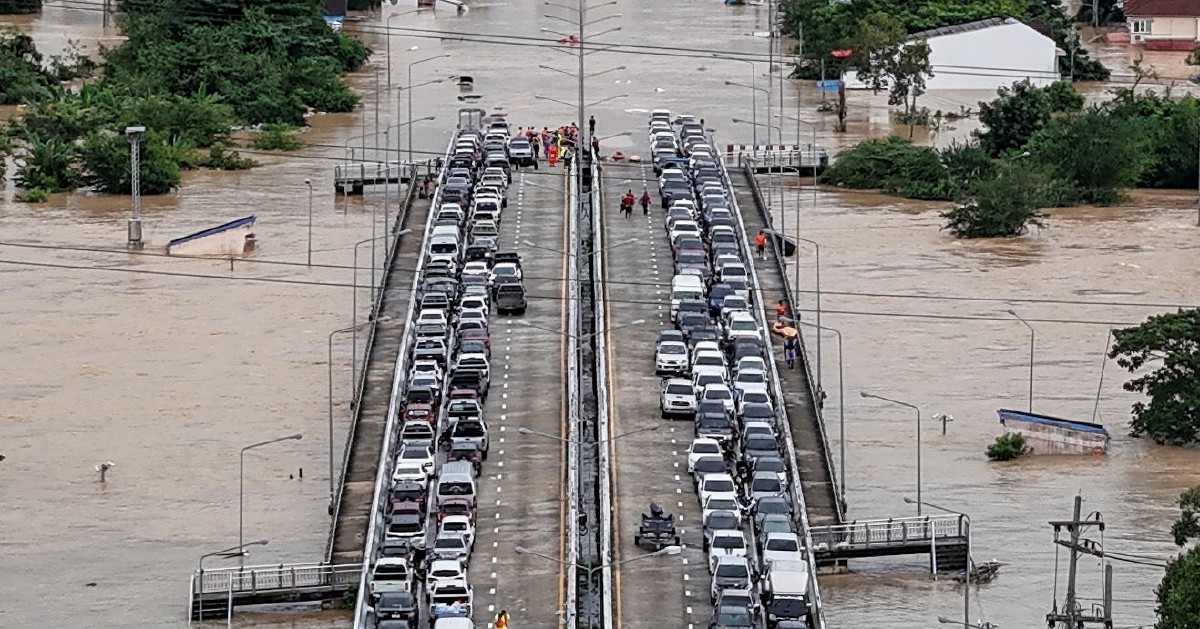 Malaysia activates operations room as Hat Yai flood crisis deepens