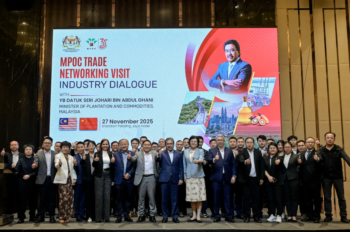 Malaysia engages with Chinese buyers on drop in palm oil market share