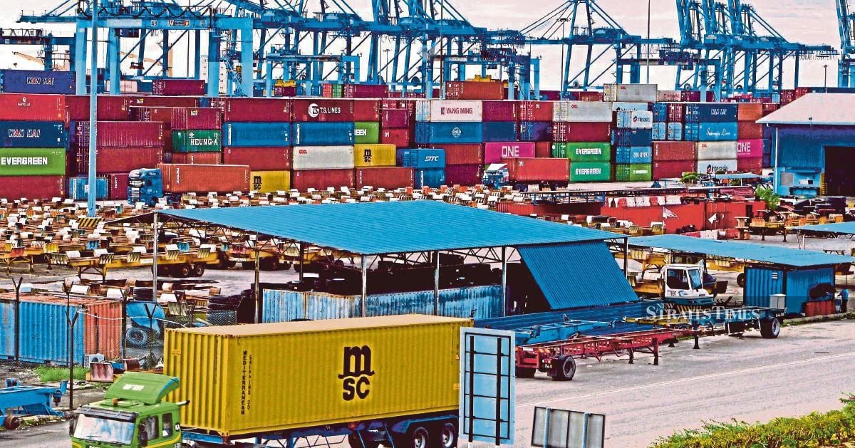 Malaysia's trade boom beats expectations