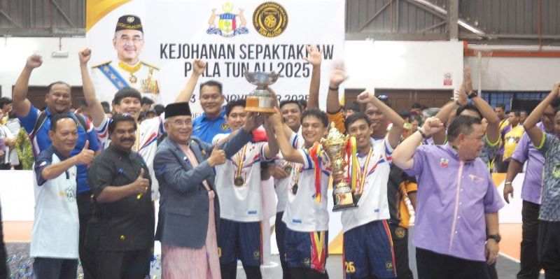 Melaka tepati ramalan muncul juara Piala Tun Ali
