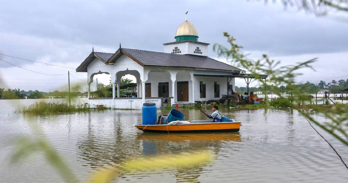 MetMalaysia issues tropical depression warning near Kemaman