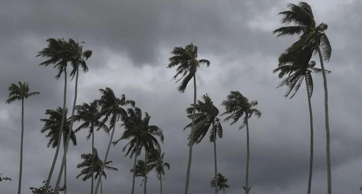 MetMalaysia keluarkan nasihat Taufan Fung-Wong dan amaran cuaca buruk