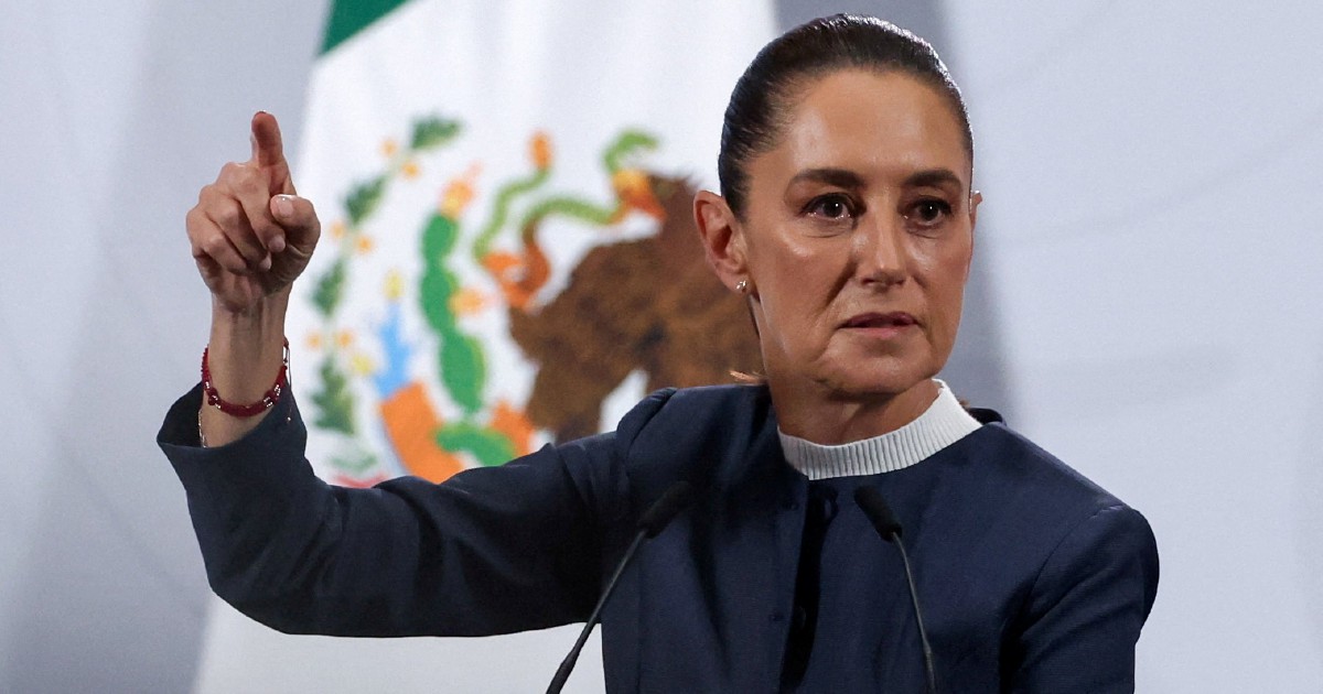 Mexican president to press charges after being groped in public