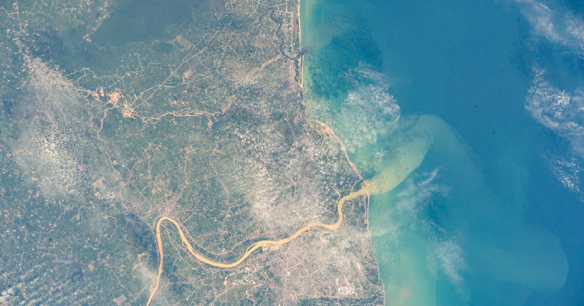 #NSTviral: Sungai Kelantan seen from orbit, Malaysians: 'That's our teh tarik!'