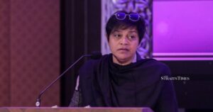 Nearly 1,000 civil servants face disciplinary action, says Azalina