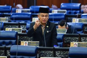 No compromise on halal standards, final verification still under Jakim control, Dewan Rakyat told
