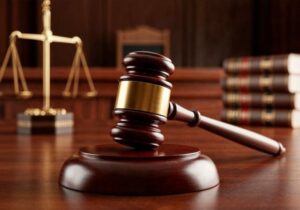 Nurse claims trial to injuring neighbour