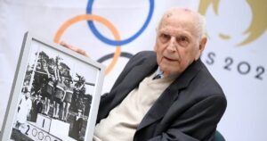 Oldest ex-Olympic champion Coste dies at 101