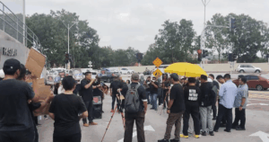PAS leaders, activists join anti-graft protest at MACC HQ