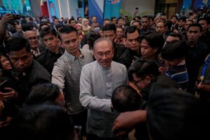 PM seloroh minta kemuka senarai