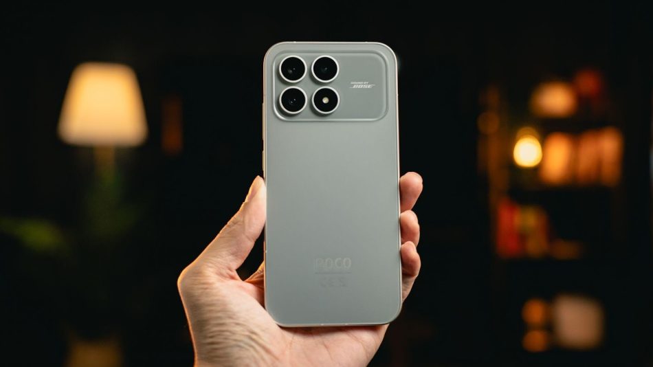 Pandang Pertama Poco F8 Pro – Rekaan  Lebih Premium