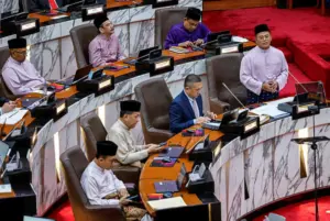 Penjawat awam Selangor terima bonus tiga bulan gaji