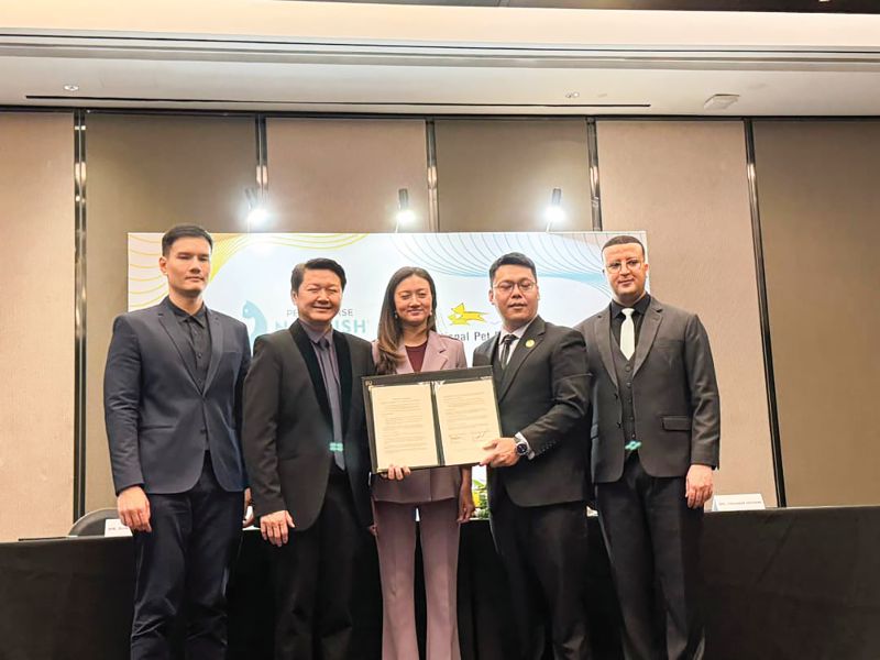 Pet Universe NOURISH teroka makanan haiwan premium