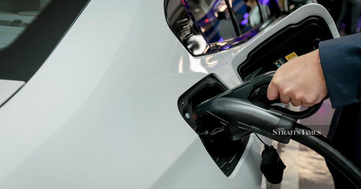 Putrajaya approves EV platform, backs data centre electricity plan