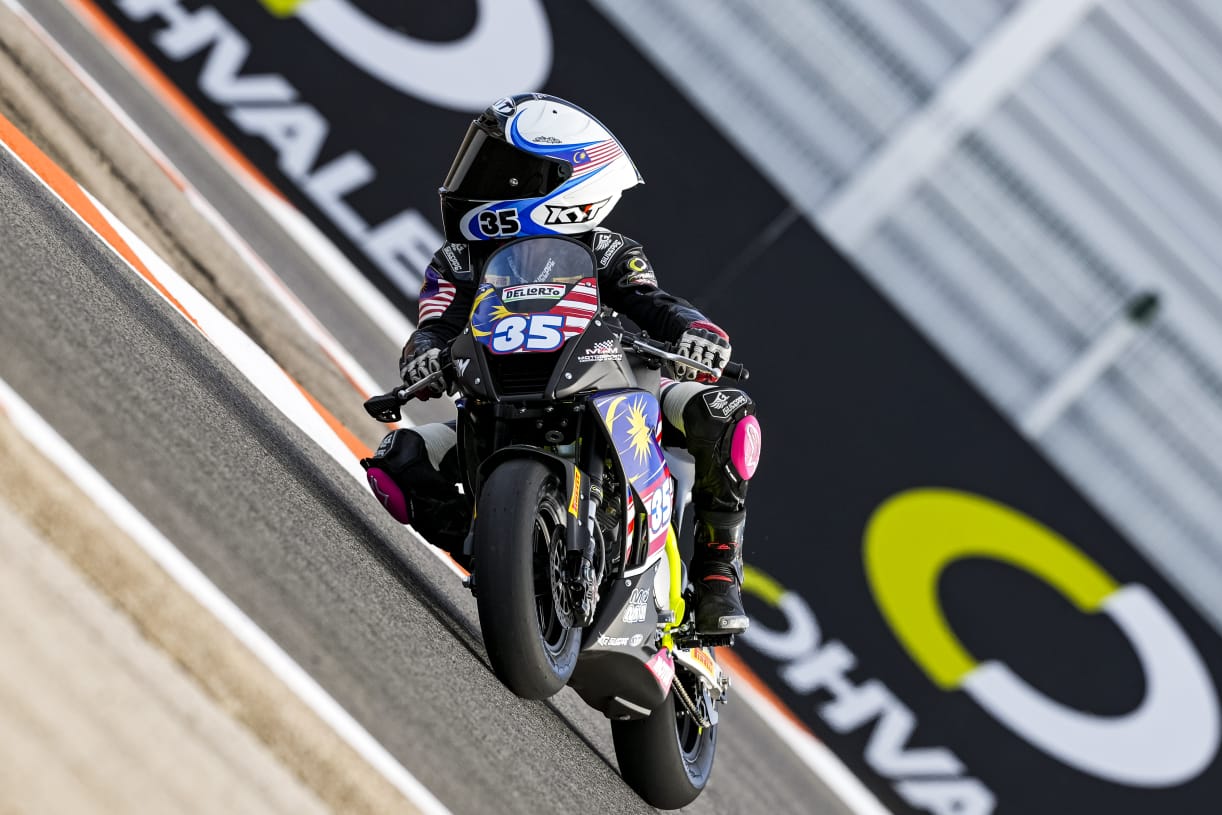 Qabil tempah petak kedua, Adam petak kelapan di Valencia