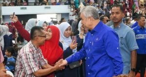 RM50mil penalty if BN reps defect after election, says Zahid
