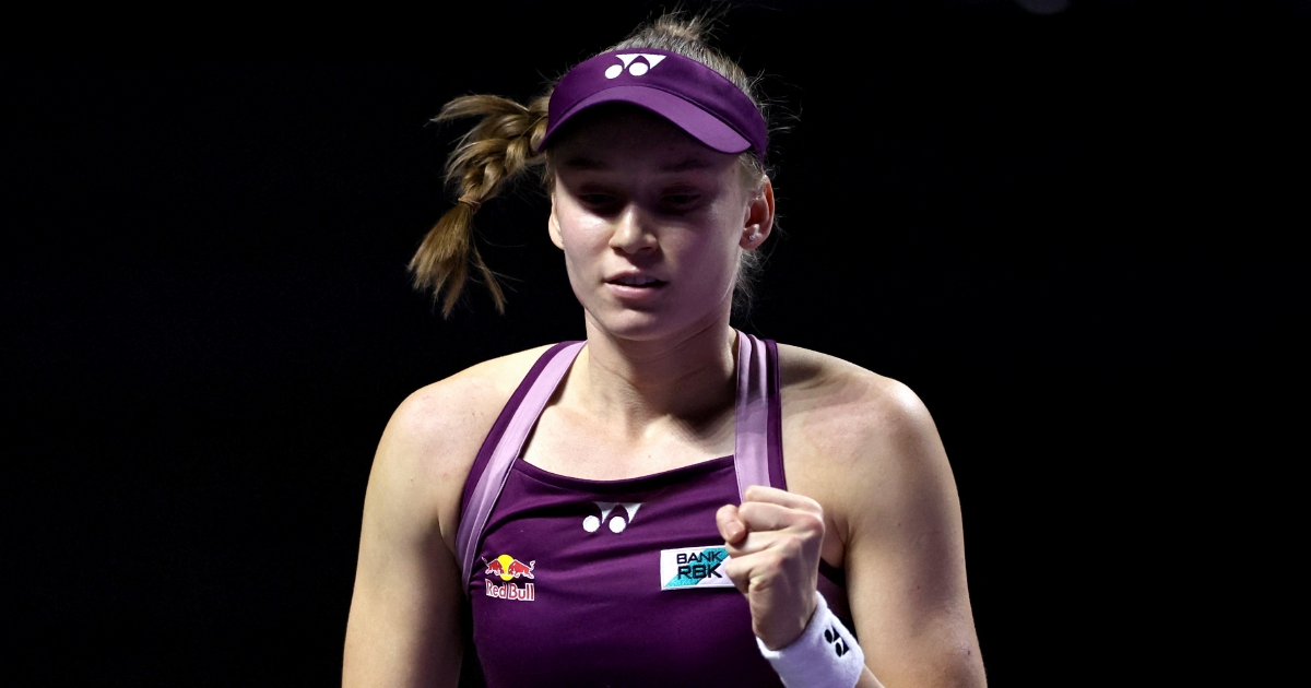 Rybakina downs Swiatek to enter semis, Anisimova beats Keys in WTA Finals