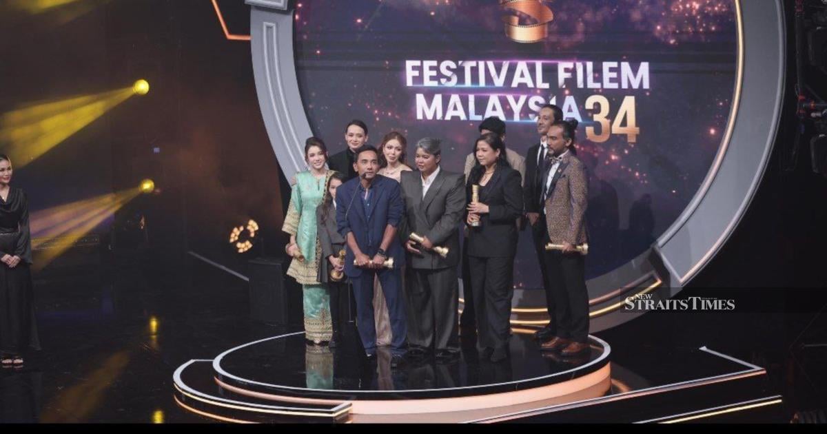 #SHOWBIZ: Babah, Blood Brothers win big in 34th Malaysian Film Festival