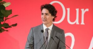 #SHOWBIZ: Justin Trudeau is a 'much happier person' with Katy Perry