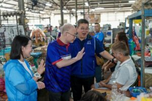 Sabah polls: Dr Wee urges focus on education, pledges support for Karamunting's development