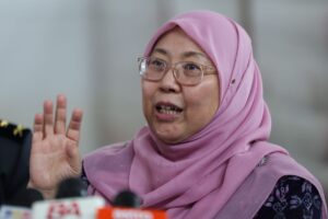 Sabah polls: PKR candidates sign loyalty pledge, RM10mil bond