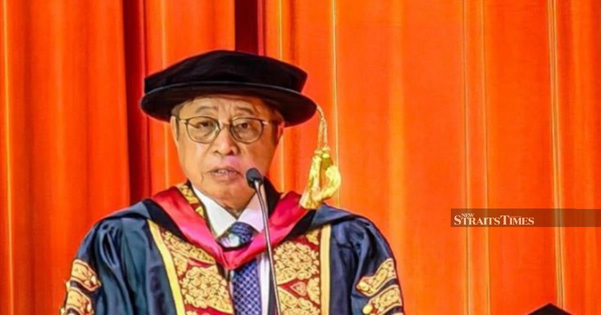 Sarawak studying how to channel RM15k stipend to its uni students nationwide