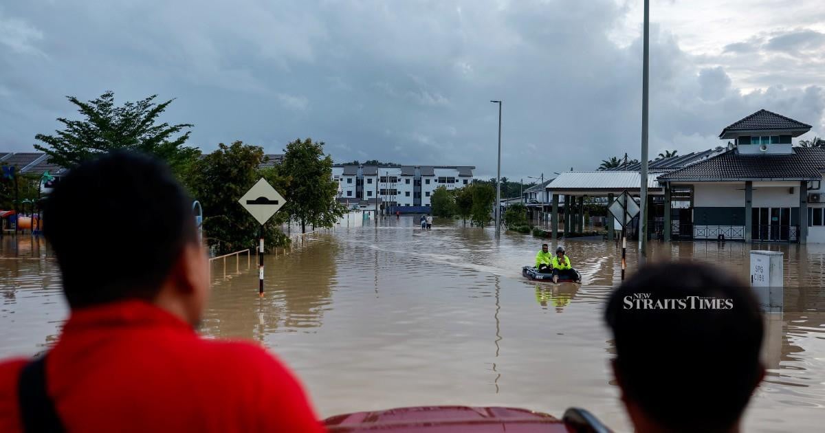 Selangor offers RM500 initial aid to 750 flood-hit families